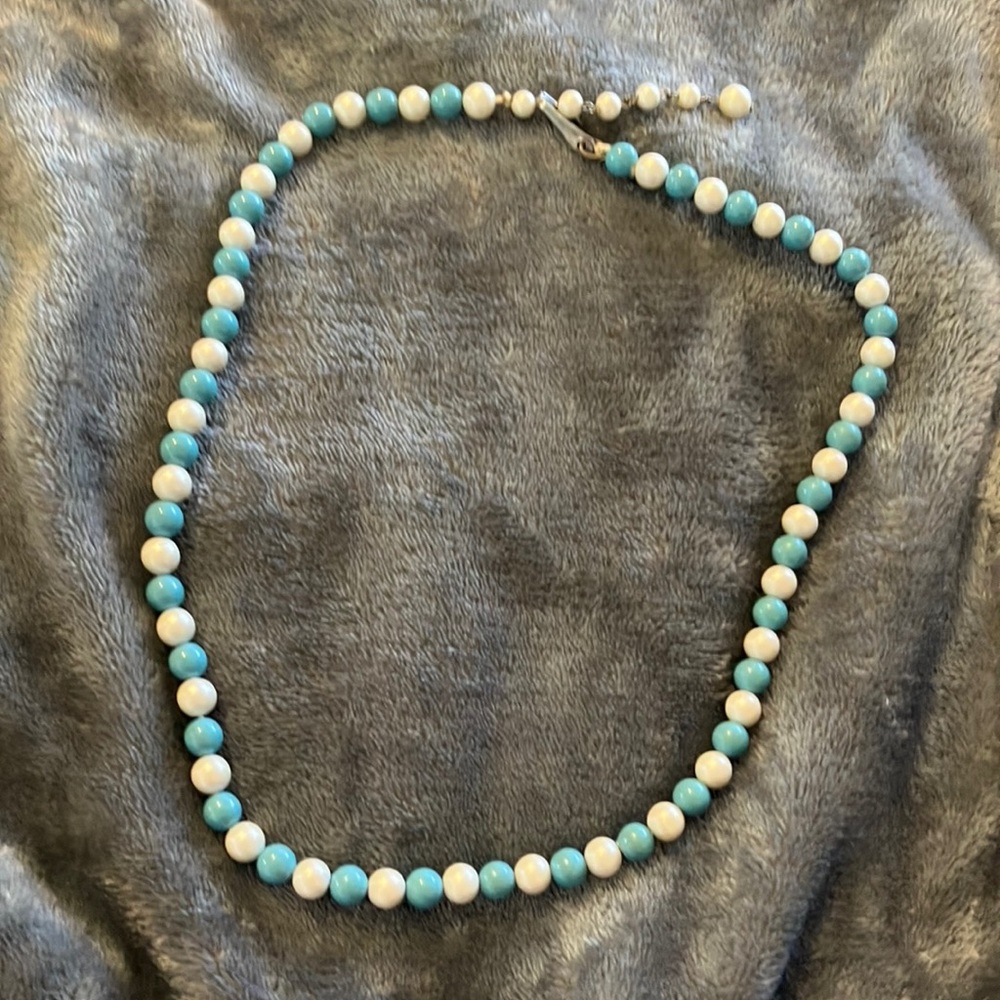 Vintage Turquoise‎ and White Beaded Necklace